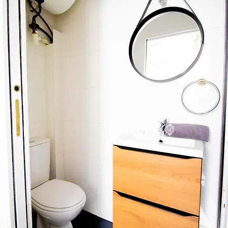 Chic 16th, Renovated, 2 People Paris